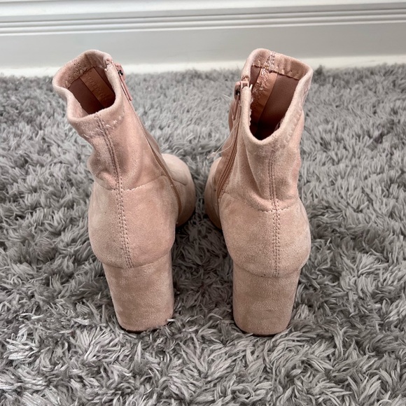 Mia zip up booties - Picture 3 of 4